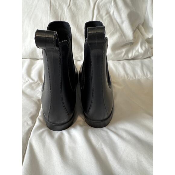 Mercantile Black Chelsea Rain Boots Women’s Size 7 Waterproof Ankle Booties - Picture 3 of 7